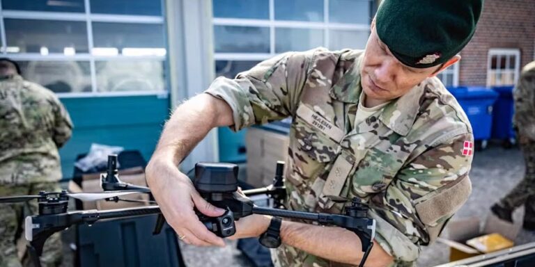 Данія відправляє військових в Україну вчится дроновій війні