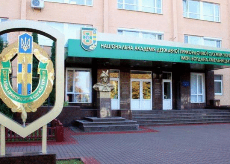 У Хмельницькому знайшли мертвим курсанта академії ДПСУ - ЗМІ