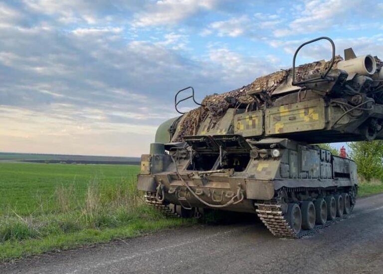 ППО збила три російські ракети і десятки "шахедів"