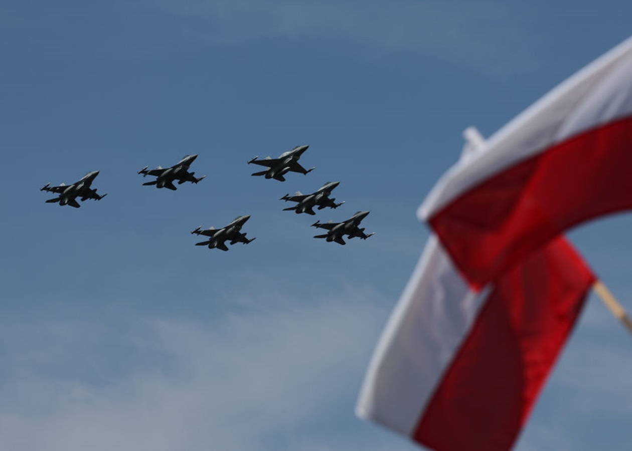 Польща планує модернізувати всі свої літаки F-16