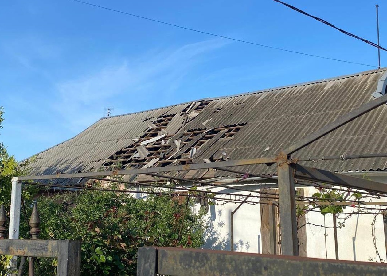 Нікополь і Марганець зазнали ударів, є поранені