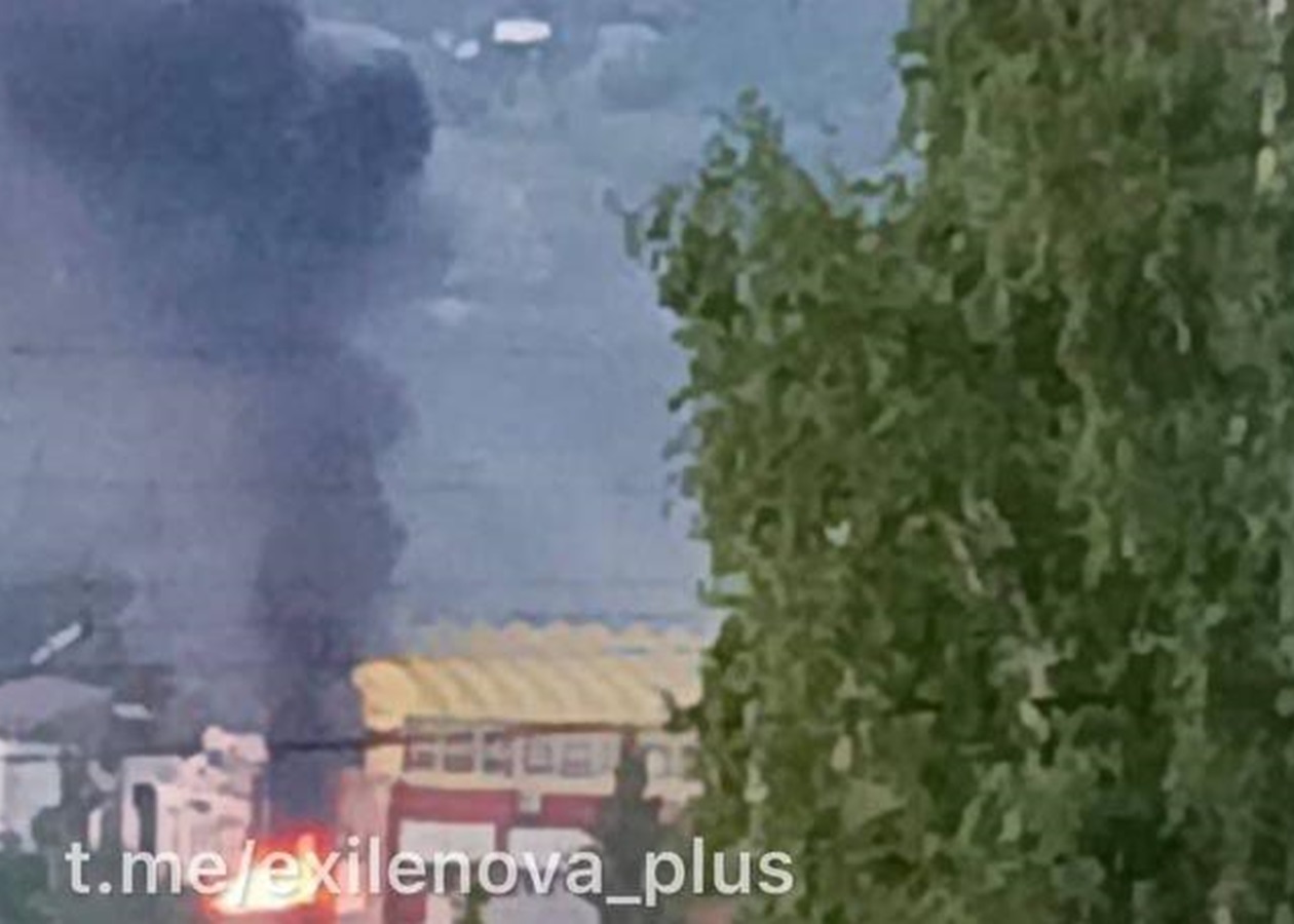 Дрони вдарили по воєнному заводу у РФ - соцмережі