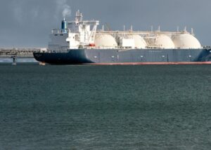 Росія укладе з Бахрейном трирічний контракт щодо постачання СПГ