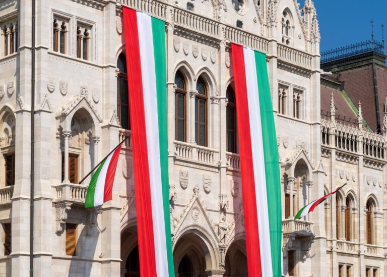 Опозиція в Угорщині випереджає партію Орбана на 7% - опитування