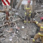 У Миколаєві з-під завалів дістали тіло жінки