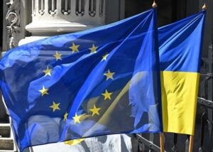В ЄК розповіли, що чекає Україну після закінчення "торговельного безвізу"