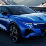 Французька Alpine представила електричний кросовер A390 з трьома двигунами