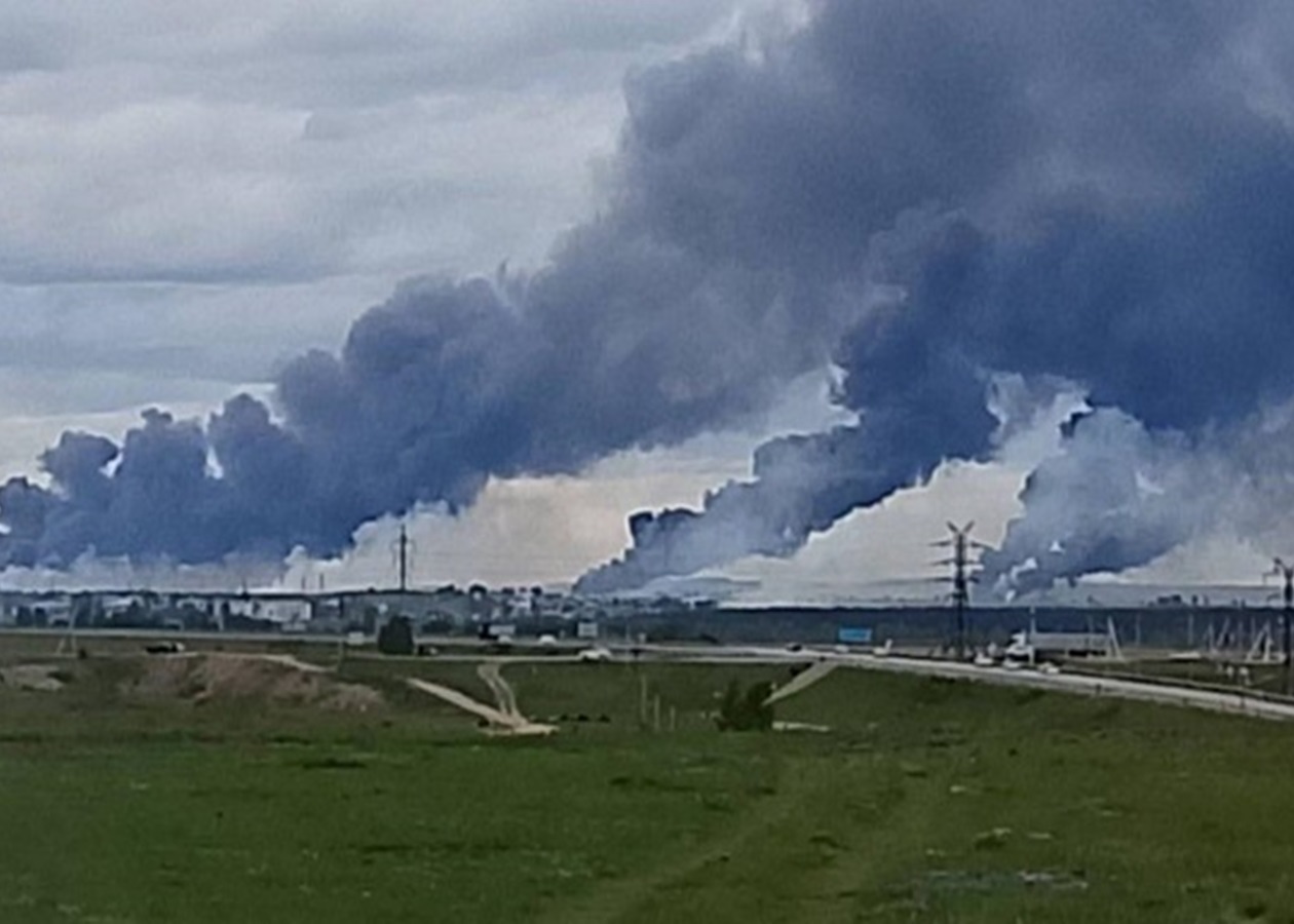 Оприлюднено нові знімки знищених літаків Росії