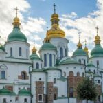 Росія пошкодила Софійський собор у Києві