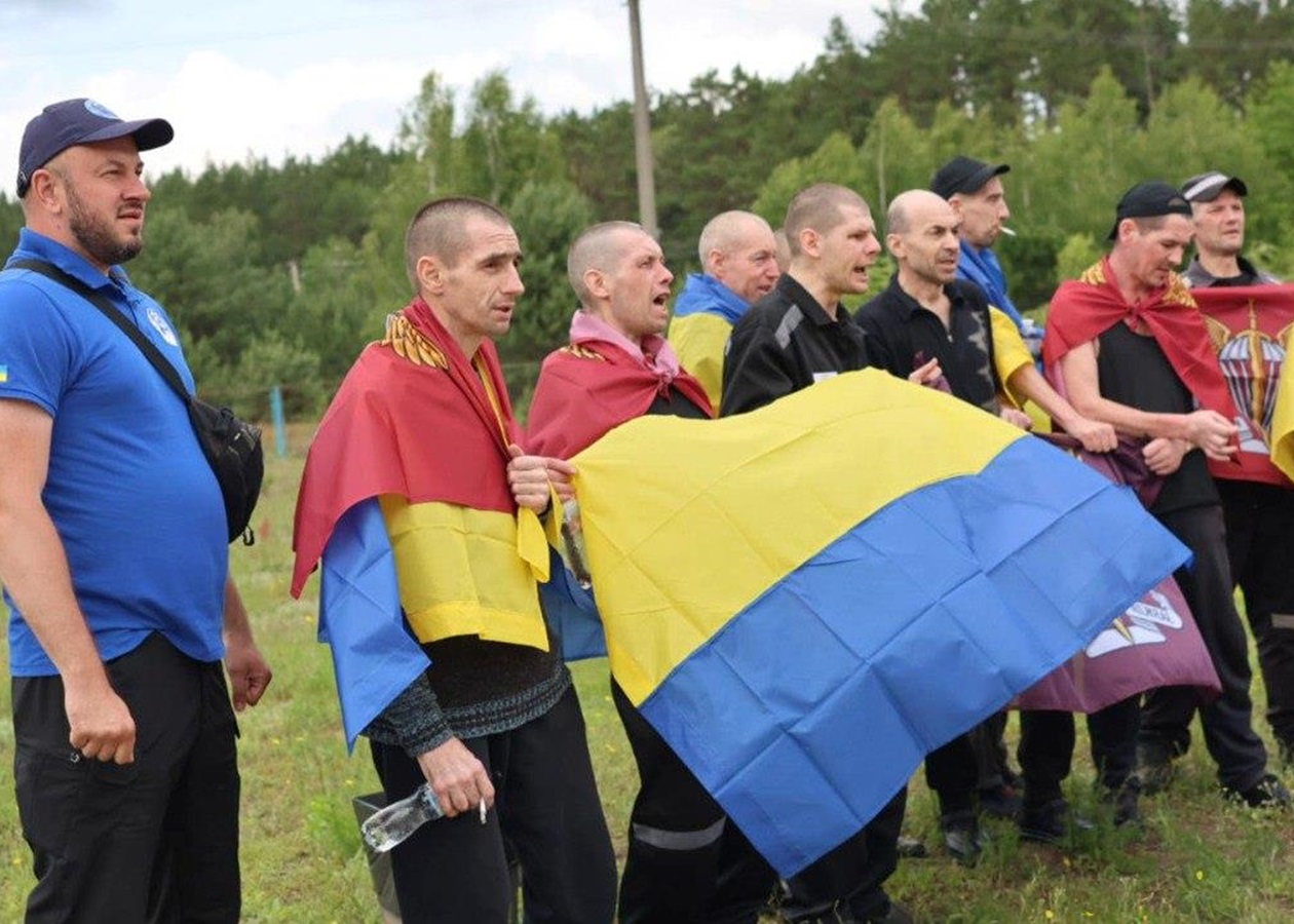 Україна повернула з полону нову групу військових