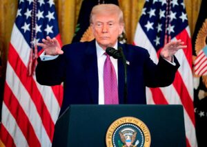 Трамп закликав Ізраїль не атакувати Іран
