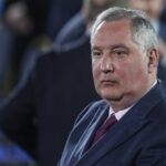 В РФ чиновник погрожує відправити КВК-шників на війну за жарт про нього