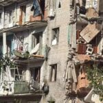 Росіяни атакували п'ятиповерхівку у Лимані