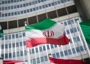 В Ірані чекають на згоду Хаменеї, щоб почати діалог зі США - ЗМІ