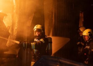 На Харківщині через атаку БПЛА сталися пожежі