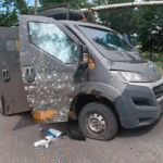 Дрон РФ поцілив у авто Білих янголів у Покровську: поранено поліцейського
