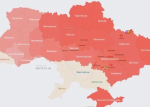 У Києві, Чернівцях та Луцьку пролунали вибухи