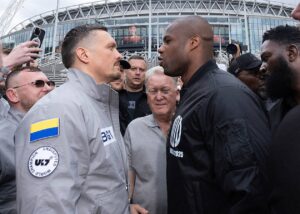 Усик і Дюбуа провели черговий поєдинок поглядів