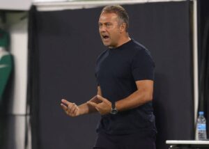Тренер Барселони склав список футболістів, які залишать клуб