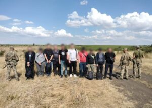 Прикордонники затримали десятеро ухилянтів
