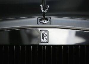 В Росії зріс попит на люксові Rolls-Royce і Ferrari