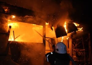 БПЛА атакували Одесу: палають цивільні об'єкти