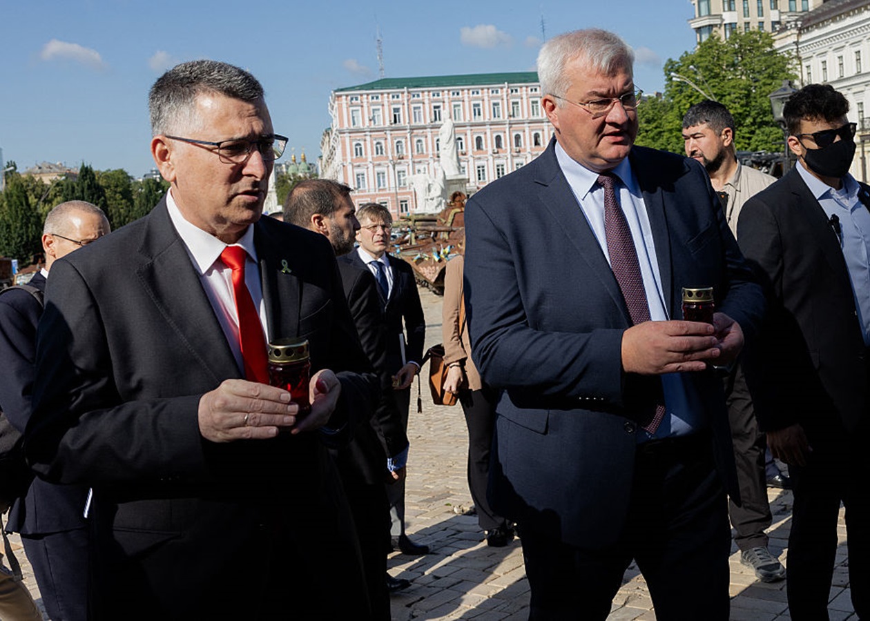 Глава МЗС Ізраїлю засудив атаки Росії та висловив підтримку Україні