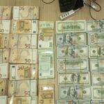 В українця вилучили велику суму валюти на кордоні