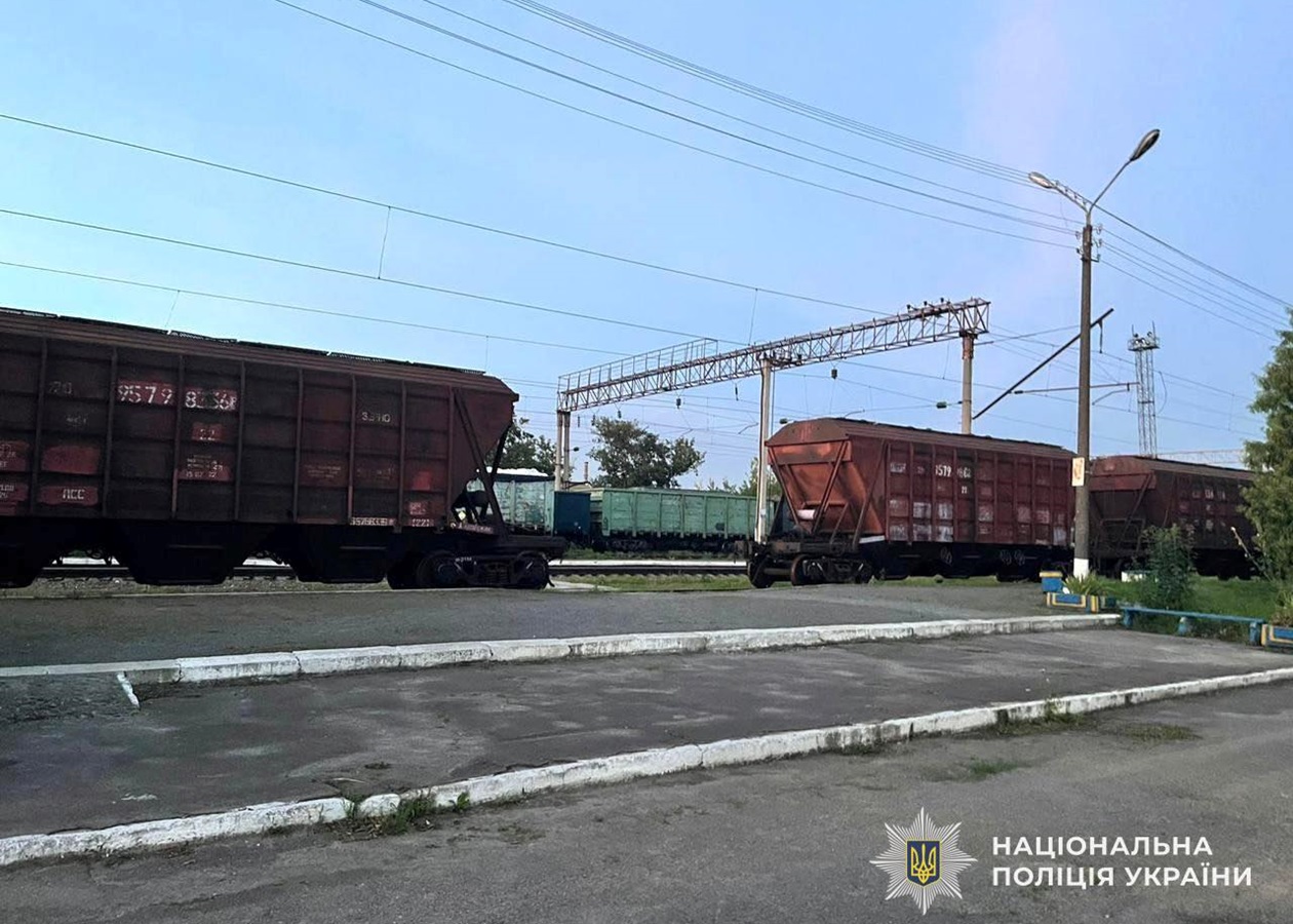 На Рівненщині підліток отримав удар струмом у 27 тисяч вольт на вагоні