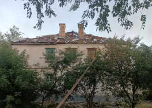 Обстріл Дніпропетровщини: виникла пожежа, є постражалі