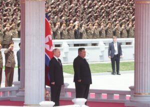 Попри численні втрати, Кім продовжує підтримувати Путіна: чого чекати