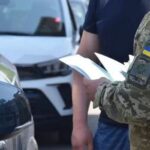 У Рівному шість осіб заблокували авто ТЦК і вимагали віддати мобілізованого