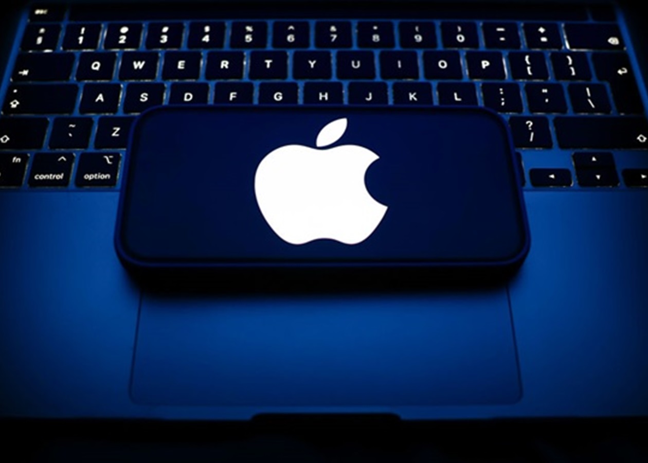 Apple створює власну пошукову систему - Bloomberg