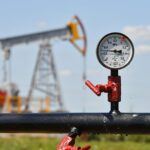 Нафта дешевшає перед самітом на Алясці