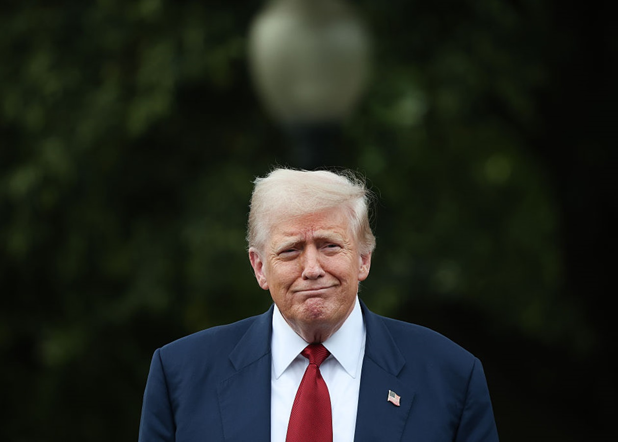 Трамп переніс портрети Обами та Буша у закриту частину Білого дому - ЗМІ