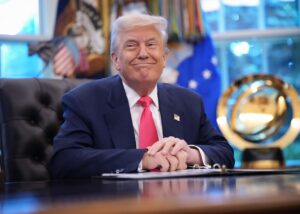 Трамп почав готовати зустріч Зеленського і Путіна