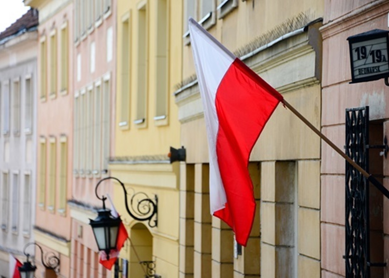 Відсутність Польщі на переговорах у США викликала внутрішню сварку